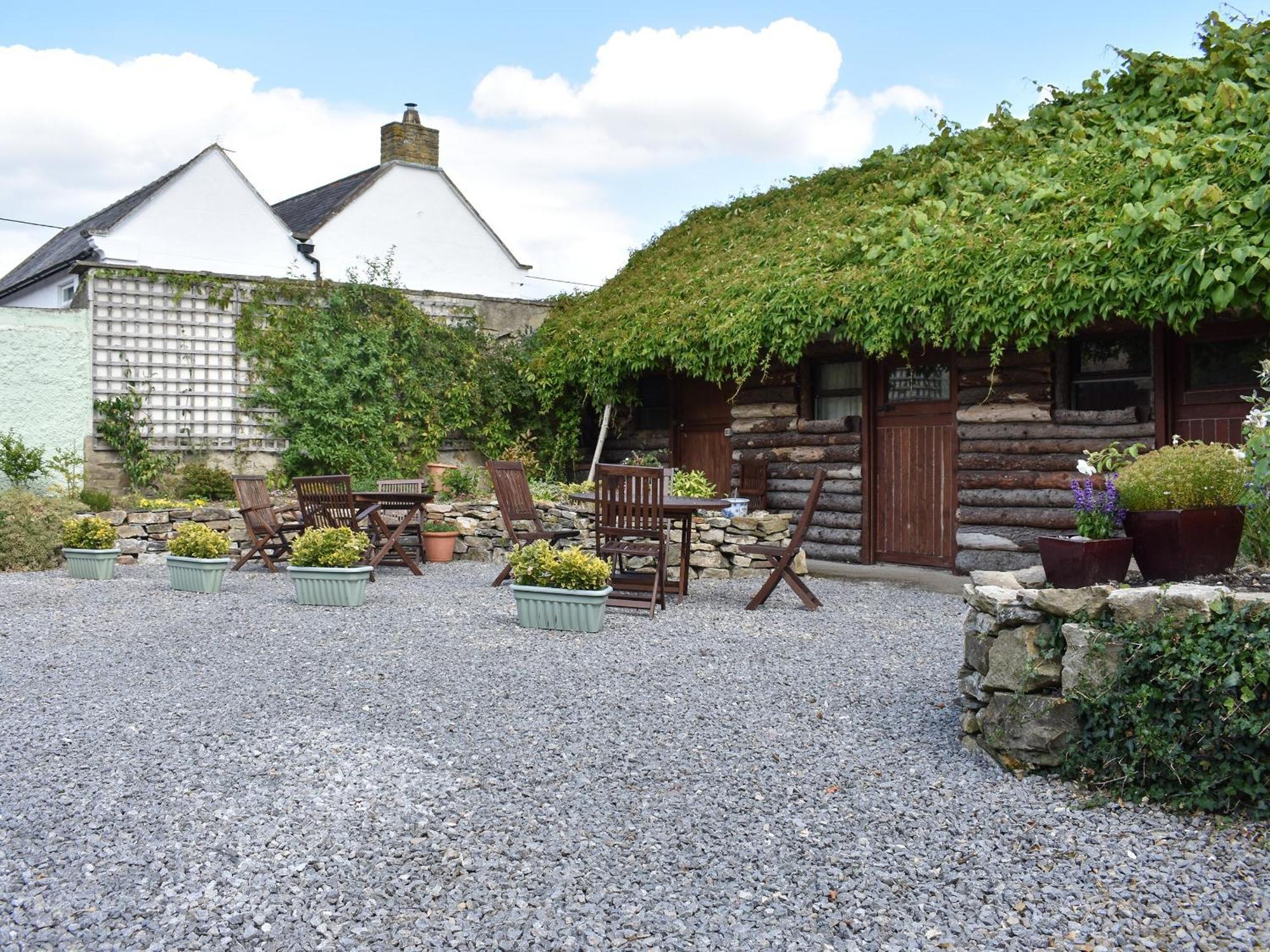 Foal Barn Cottages - Hayloft - Spennithorne ミドルハム エクステリア 写真